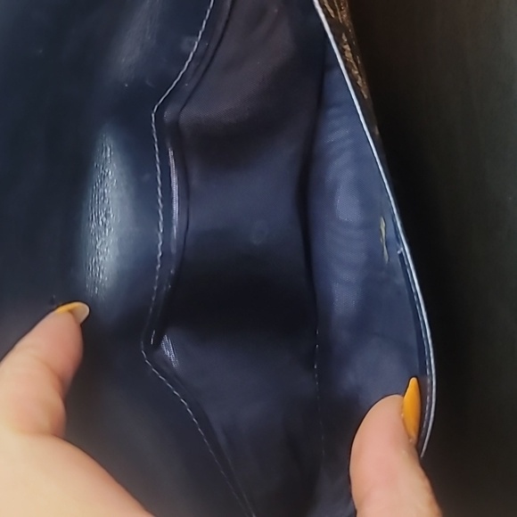 VINTAGE CELINE NAVY CANVAS/ LEATHER WALLET - Picture 6 of 8